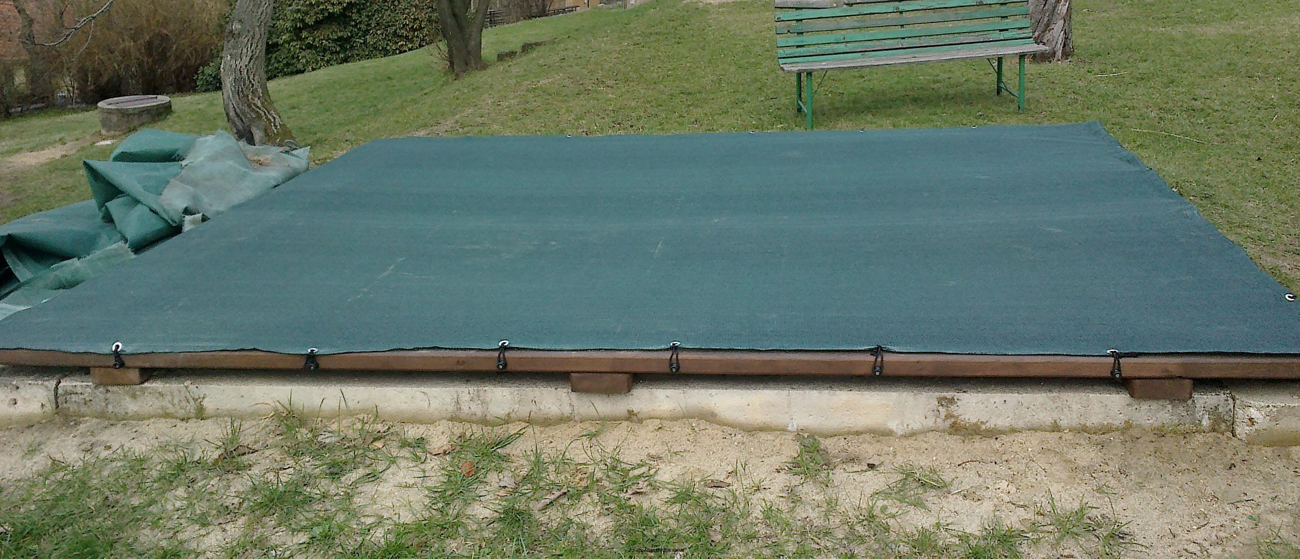 Krycí síť na pískoviště hnědá, rozměr 1,5 x 1,5 m, gumolano ZDARMA